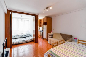 ¡Nuevo! Apartamento para 4 en playa de la Concha en Suances
